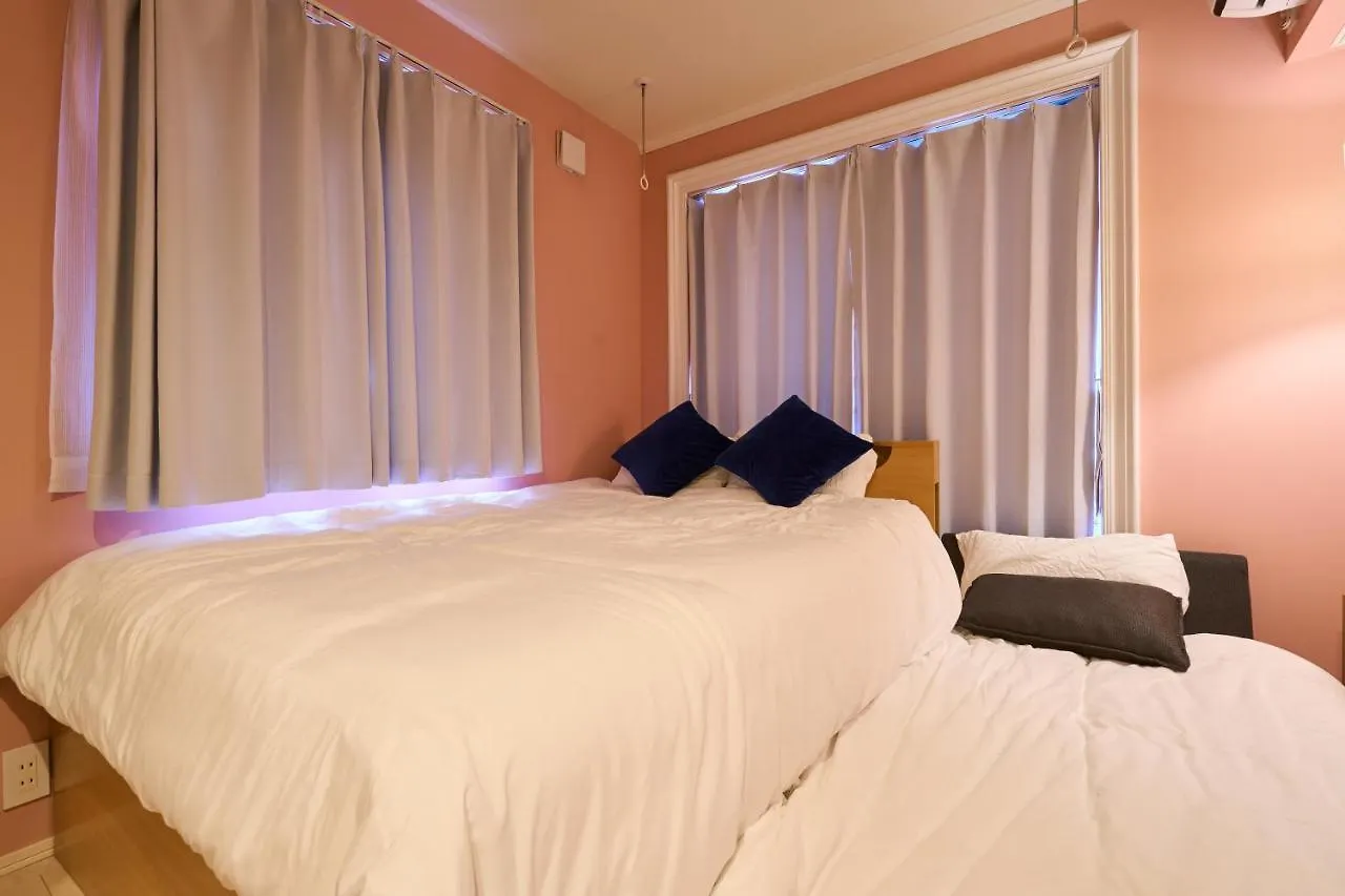 Shinjuku Colorbee Pretty House Apartment Tokyo